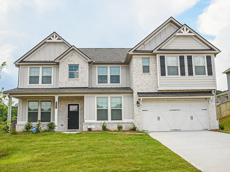 628 Sidney Ct — Photo 1
