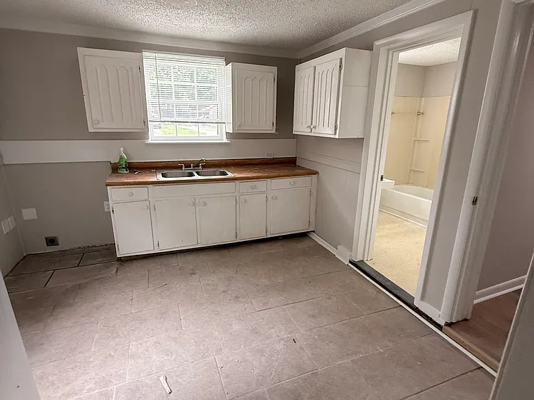 4923 Barella Dr — Photo 7