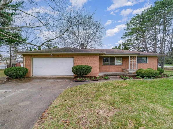 2975 Wieneke Rd, Saginaw, MI 48603
