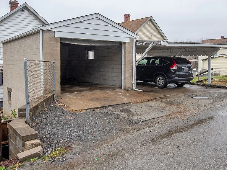 2602 Brown Ave — Photo 13