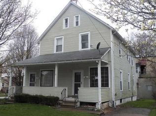 124 & 1/2 7th St NW, Barberton, OH 44203