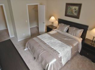 2976 High Forest Ln APT 435, Cincinnati, OH 45223