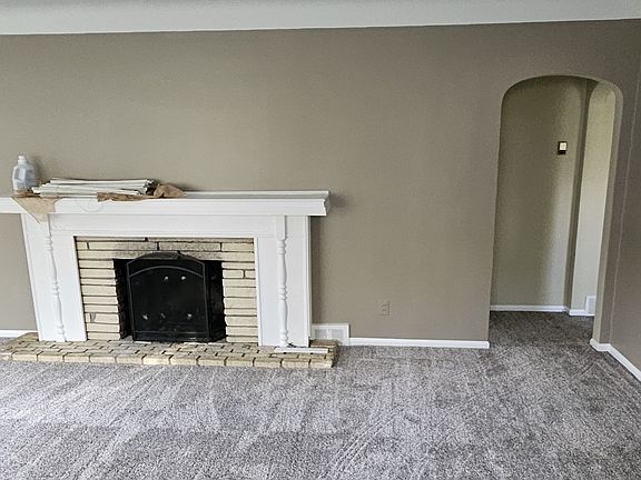 3rd image of 3163 McClure Dr
