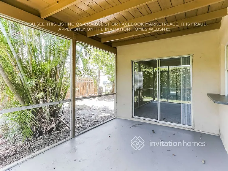 22187 SW 58th Ave — Photo 18