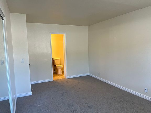 2nd image of 9210 Kenwood Dr Unit N