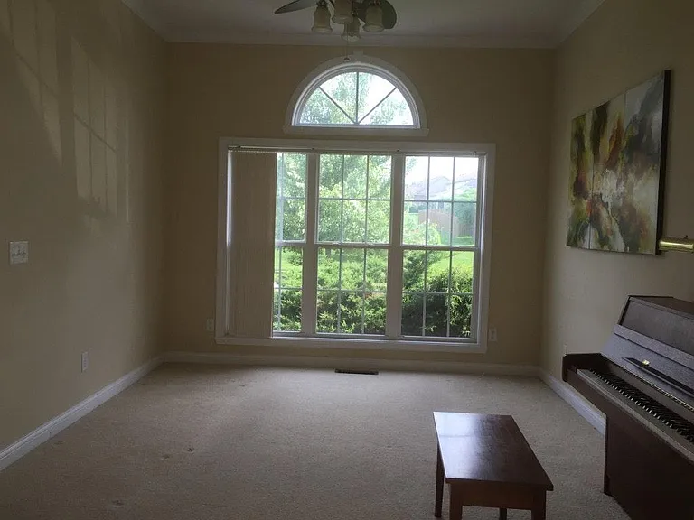 605 Mannington Pl — Photo 6
