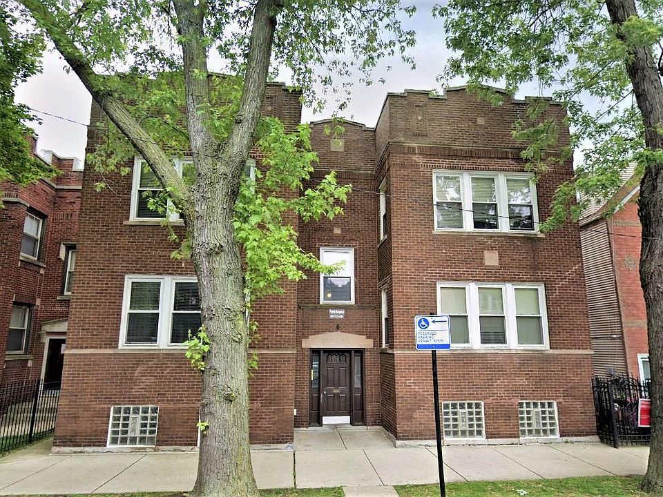 1st image of 2650 N Avers Ave