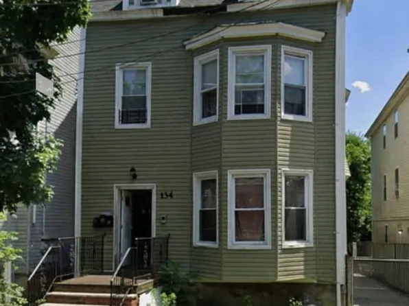 134 Seymour Ave, Newark, NJ 07108