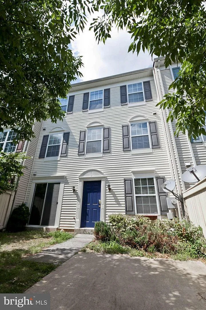 119 Whitestone Way photo 1