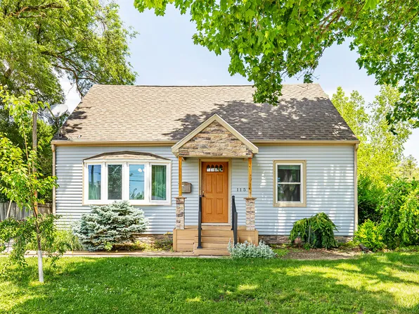 115 E 13th St, Ames, IA 50010