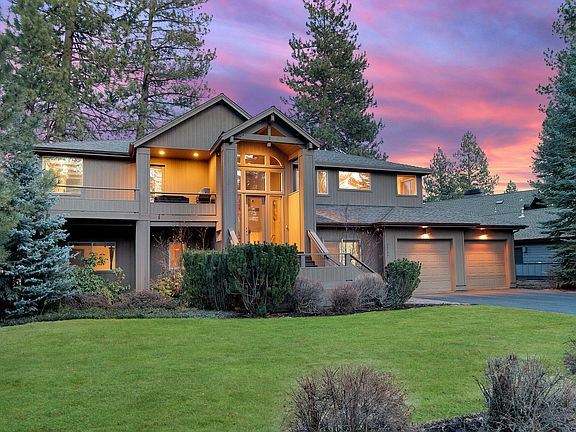 2nd image of 60786 Currant Way