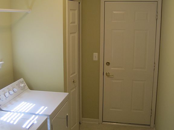 Laundry Room/Mud Room