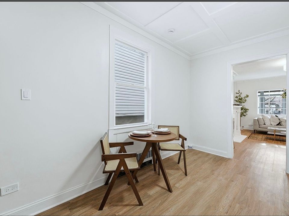 1st image of 114 Oak St Floor 2