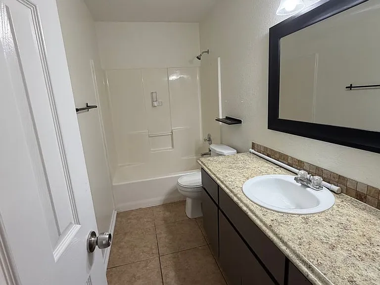2602 Bigleaf Dr — Photo 13
