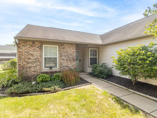 1459 Cypress Dr, Greenfield, IN 46140