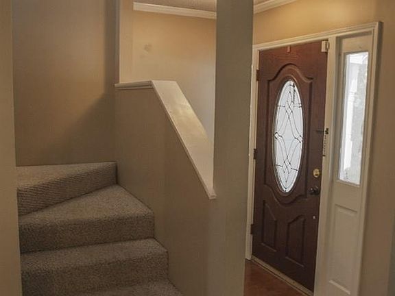 2nd image of 1801 Townhouse Dr
