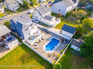 214 Atlantic Ave, Point Pleasant Beach, NJ 08742