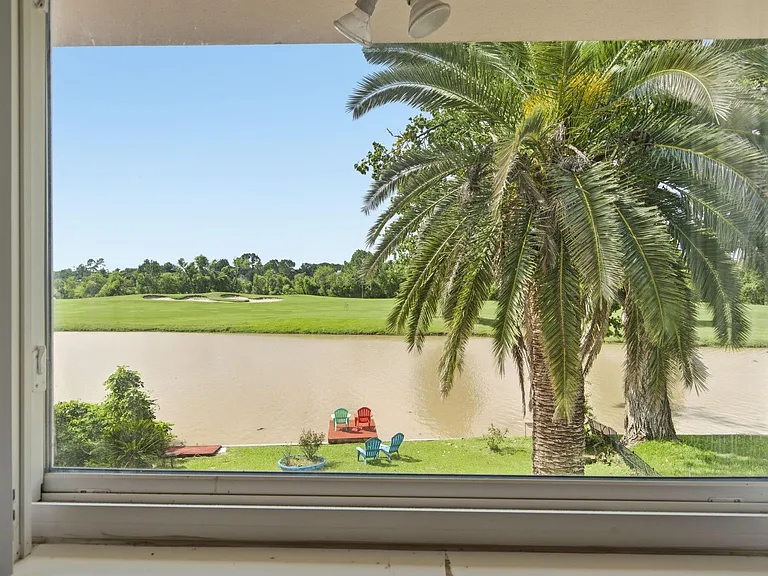 2810 Lake View Dr — Photo 36