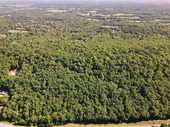 (undisclosed Address), Greenbrier, AR 72058