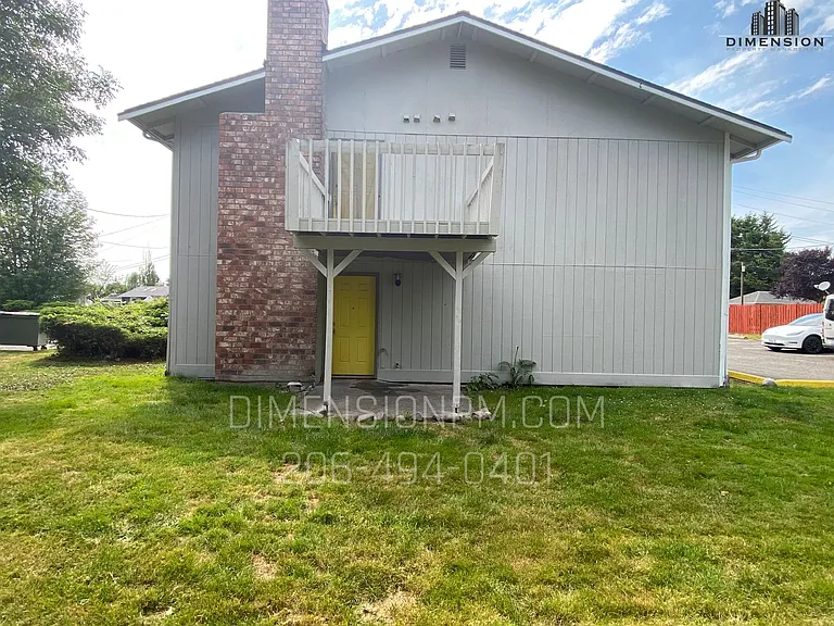 717 Myrtine St — Photo 12