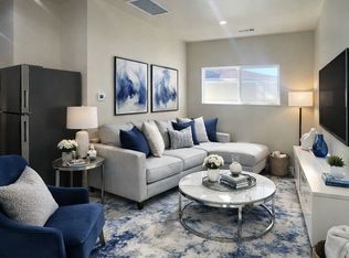 1021 Coronado Ave #11, Long Beach, CA 90804