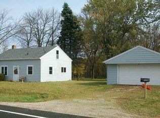 5098 County Road B, Belgium, WI 53004