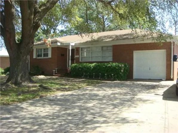 1224 Davis Ave, Chesapeake, VA 23325