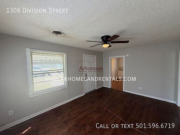 2nd image of 1306 Division St