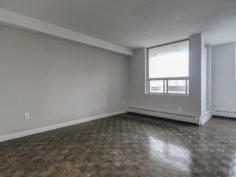 160 Chalkfarm Dr — Photo 16