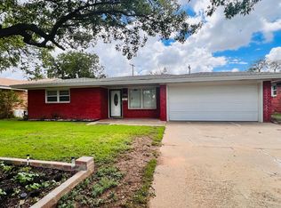 5433 7th St, Lubbock, TX 79416