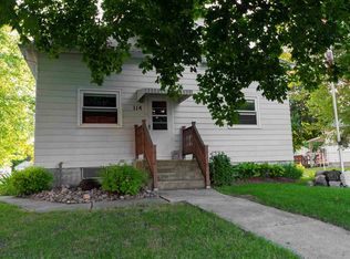 114 Main St, Holland, IA 50642
