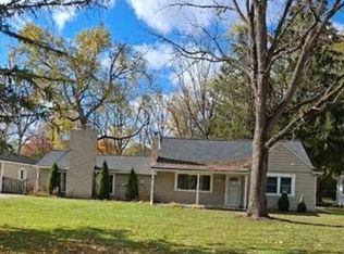 15875 Deering St, Livonia, MI 48154