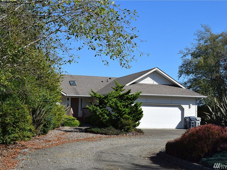 1st image of 378 Olympic View Ave NE
