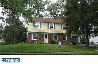 2nd image of 112 Evergreen Rd