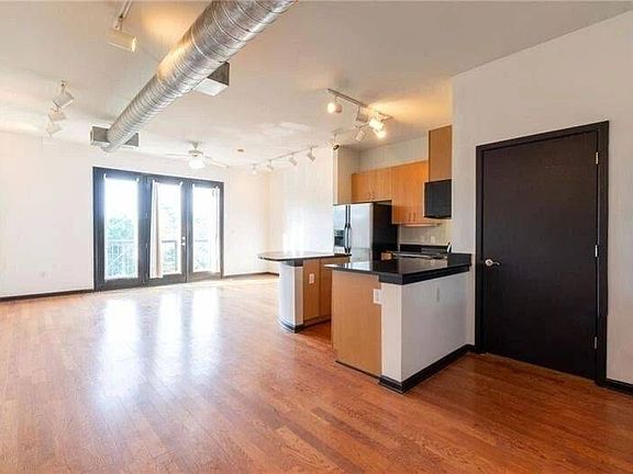 5th image of 5300 Peachtree Rd Unit 4513