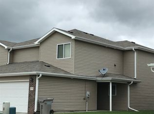 3612 Osullivan Rd, Lincoln, NE 68516