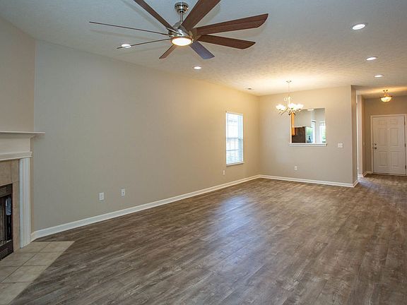 3rd image of 5114 Sandwood Dr