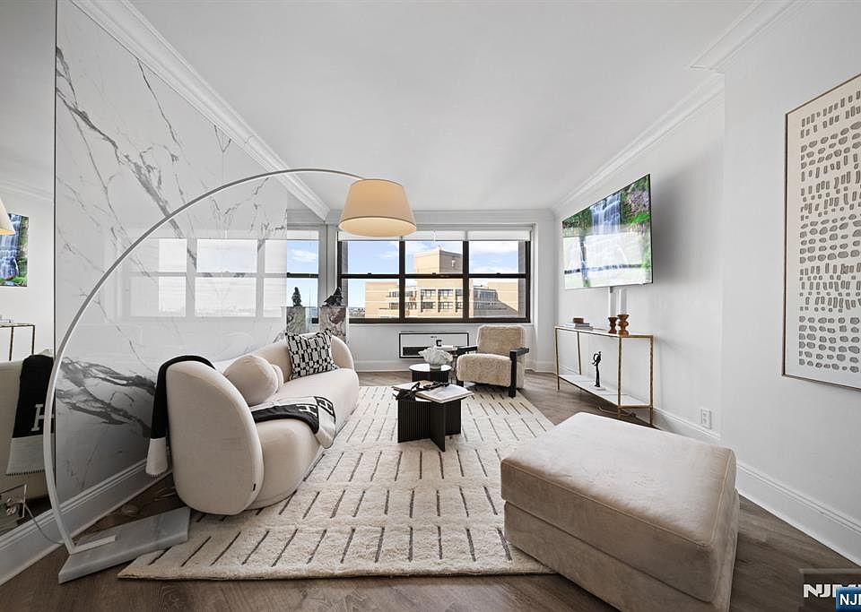 1st image of 7002 Boulevard East #Penthouse 43a