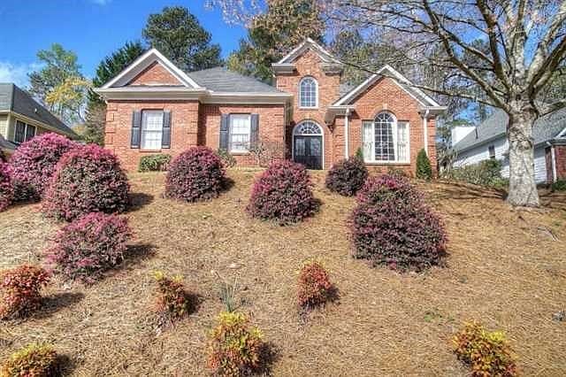 1st image of 110 Vickery Ln