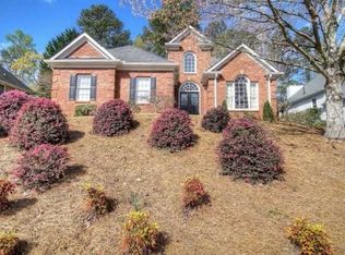 110 Vickery Ln, Roswell, GA 30075