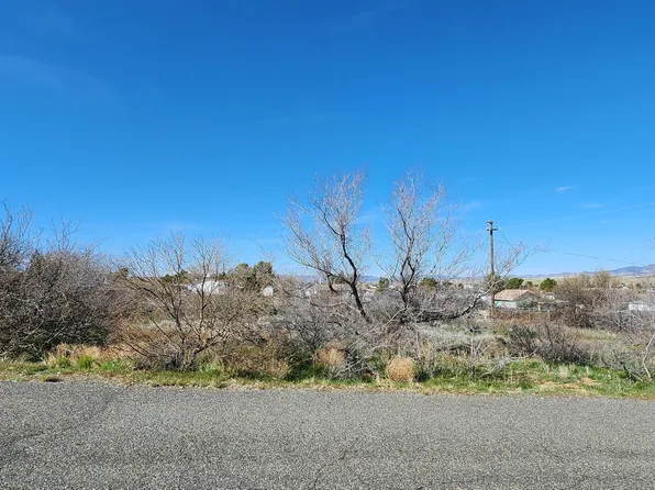 20110 E Bear Canyon Rd, Mayer, AZ 86333