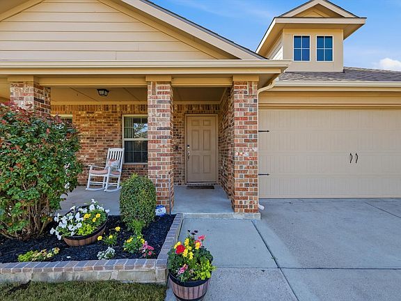 3rd image of 2109 Rubin Rd