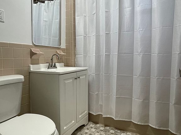3rd image of 2329 E 22nd St APT 2F