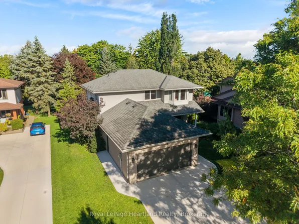 29 Kay St, Stratford, ON N5A 7R7