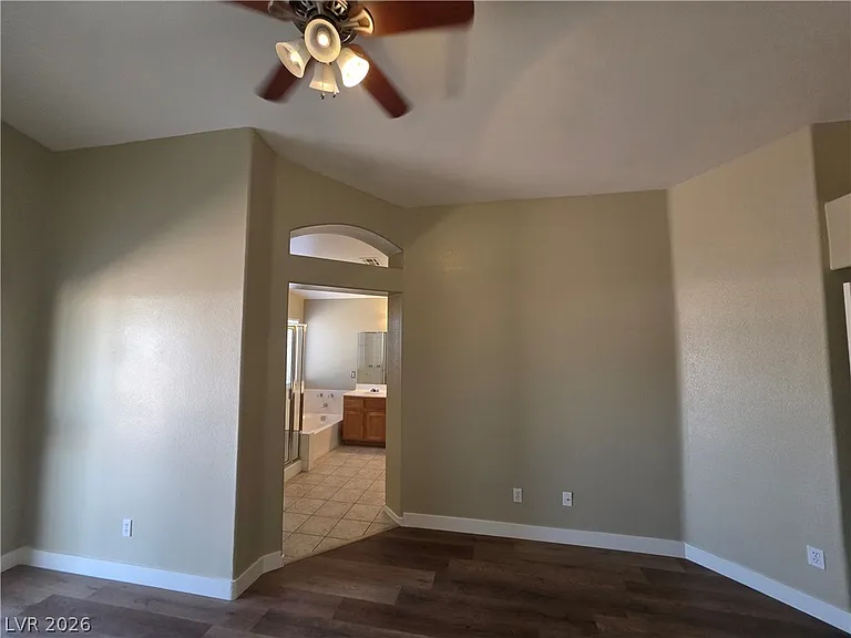 6674 Jordan River Dr — Photo 86