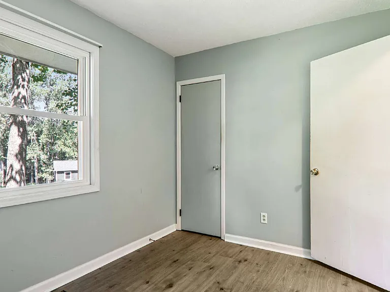 325 Comet Dr — Photo 29
