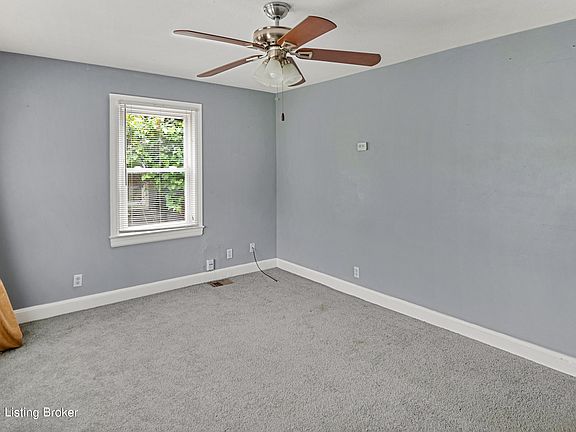 5th image of 1332 Weller Ave