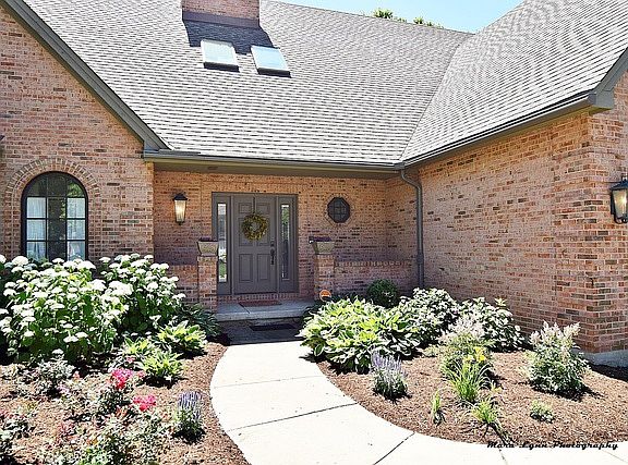 2nd image of 1616 Lois Ct