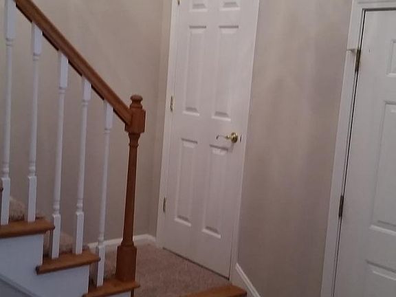 3rd image of 468 Jurich Ct