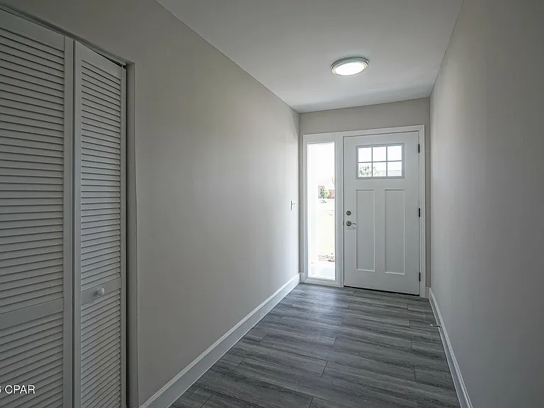 410 S Star Ave — Photo 7